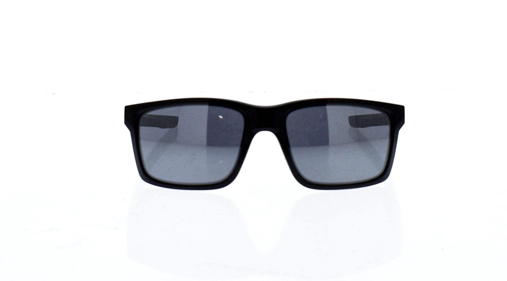 Oakley Mainlink OO9264-02 - Polished Black-Black Iridium by Oakley for Men - 57-17-138 mm Sunglasses