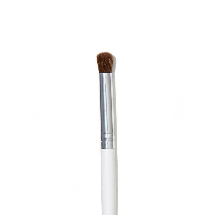 e.l.f. Essential Blending Eye Brush - EF1803