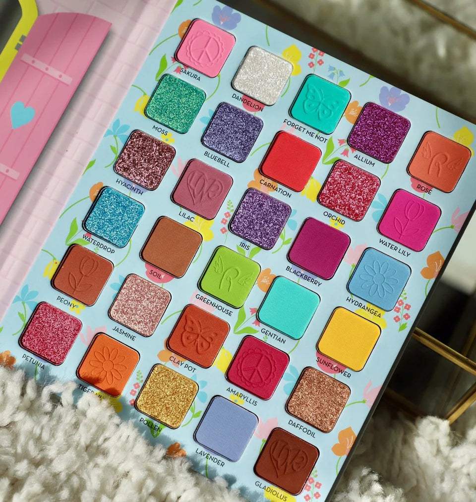 RUDE Flower Child 30 Pressed Pigment and Shadows Palette - Freshly Cut