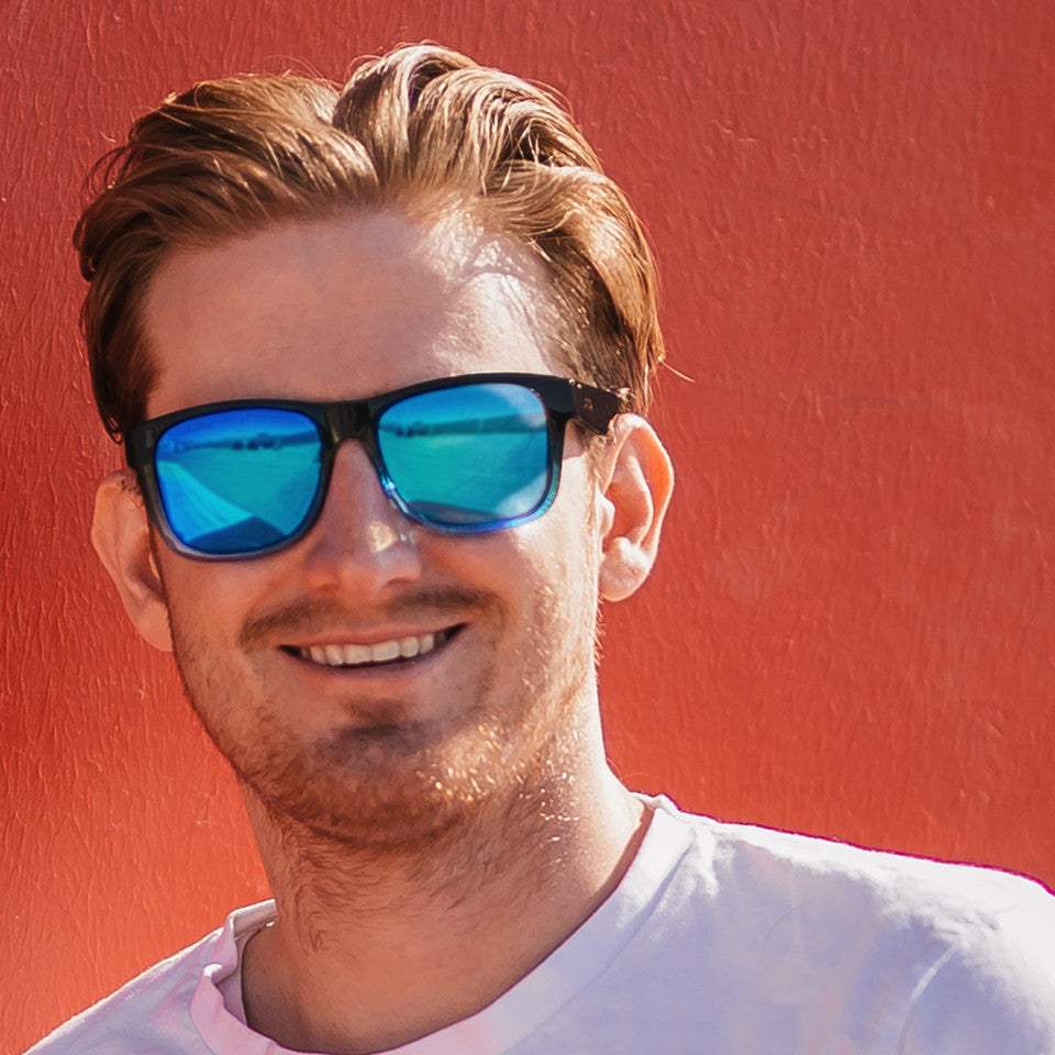 Solize Into the Sun - Black and Clear to Blue by DelSol for Unisex - 1 Pc Sunglasses