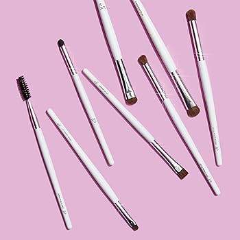e.l.f. Essential Eye Crease Brush - EF1823