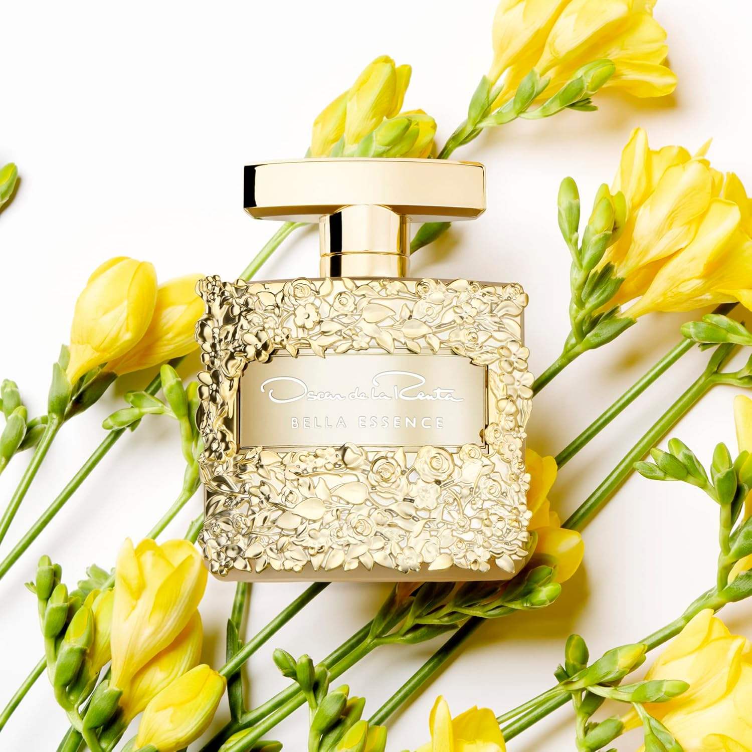 Bella Essence by Oscar de la Renta for Women - 3.4 oz EDP Spray