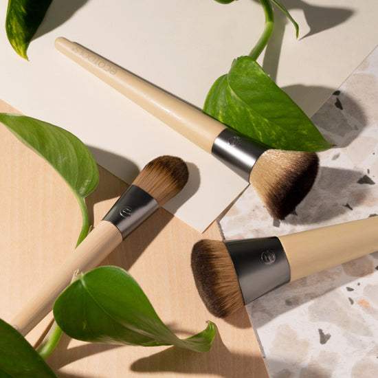 EcoTools Skin Perfecting Brush - Bamboo & Recycled Materials