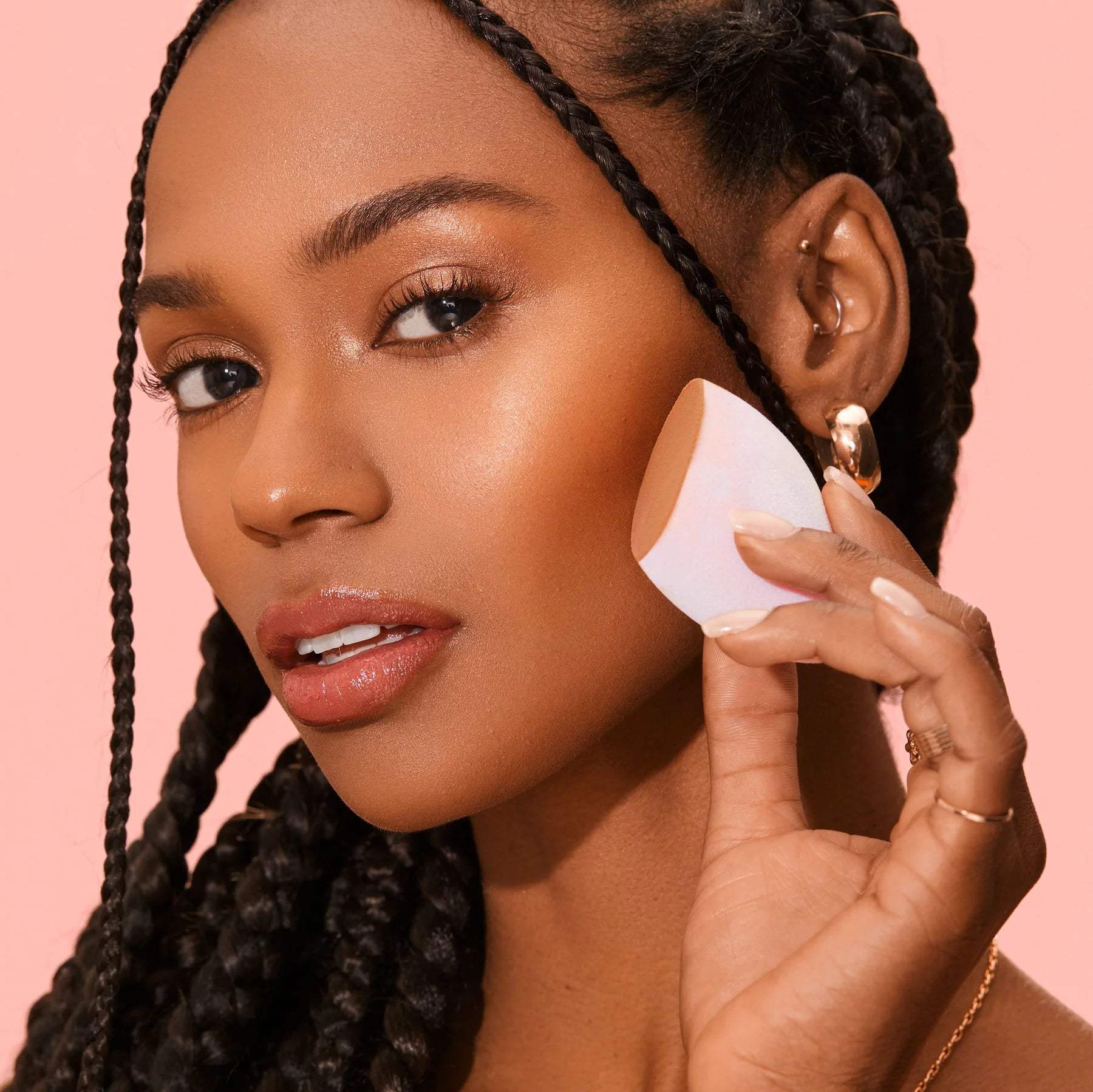 REAL TECHNIQUES Miracle Complexion Sponge + Miracle Powder Sponge