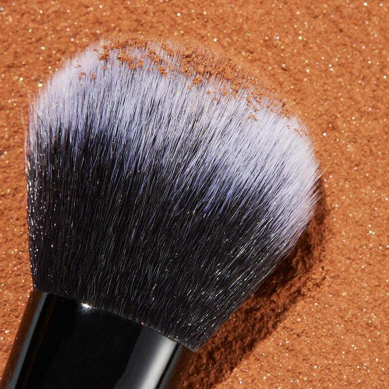 e.l.f. Studio Flawless Face Brush