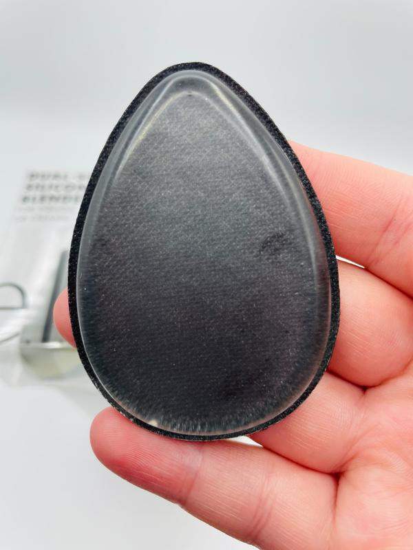 e.l.f. Dual Sided Silicone Blender (NOF)