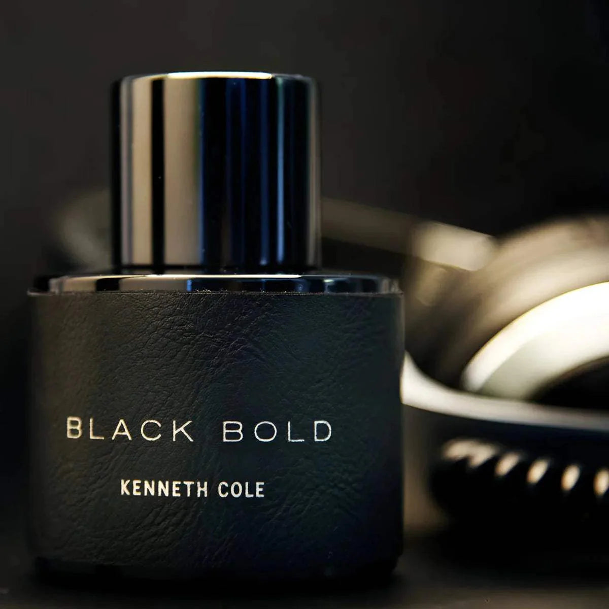 Kenneth Cole Black by Kenneth Cole for Men - 3.4 oz Hair and Body Wash (Unboxed)