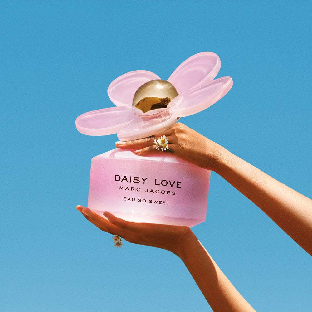 Daisy Love Eau So Sweet by Marc Jacobs for Women - 1.6 oz EDT Spray