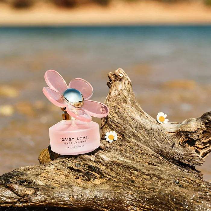 Daisy Love Eau So Sweet by Marc Jacobs for Women - 1.6 oz EDT Spray